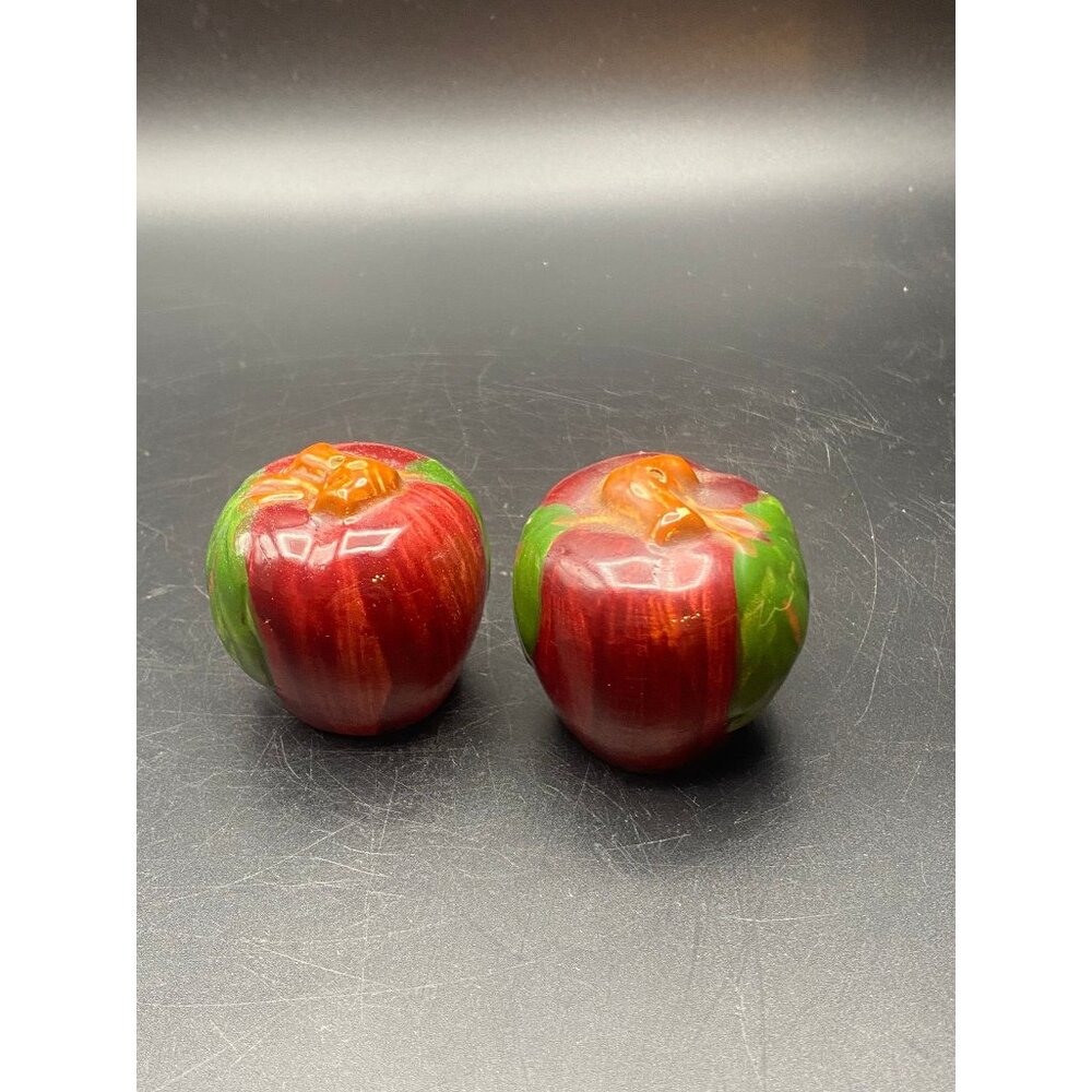 Franciscan Apple Salt N  Pepper Shakers